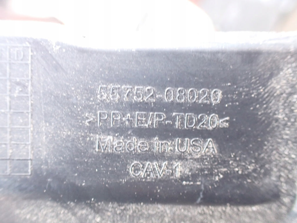 Toyota Sienna XL40 2021-