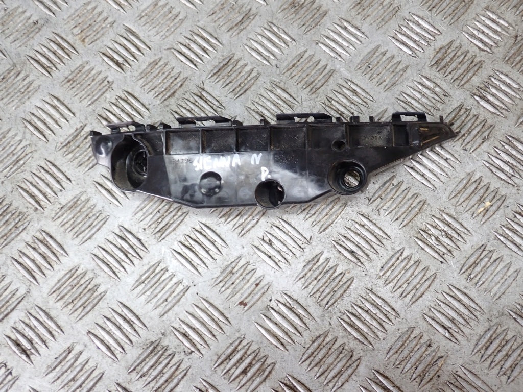 Ślizg Mocowanie Zderzaka Prawe Przednie Prawy Przód Toyota Sienna XL40 2021