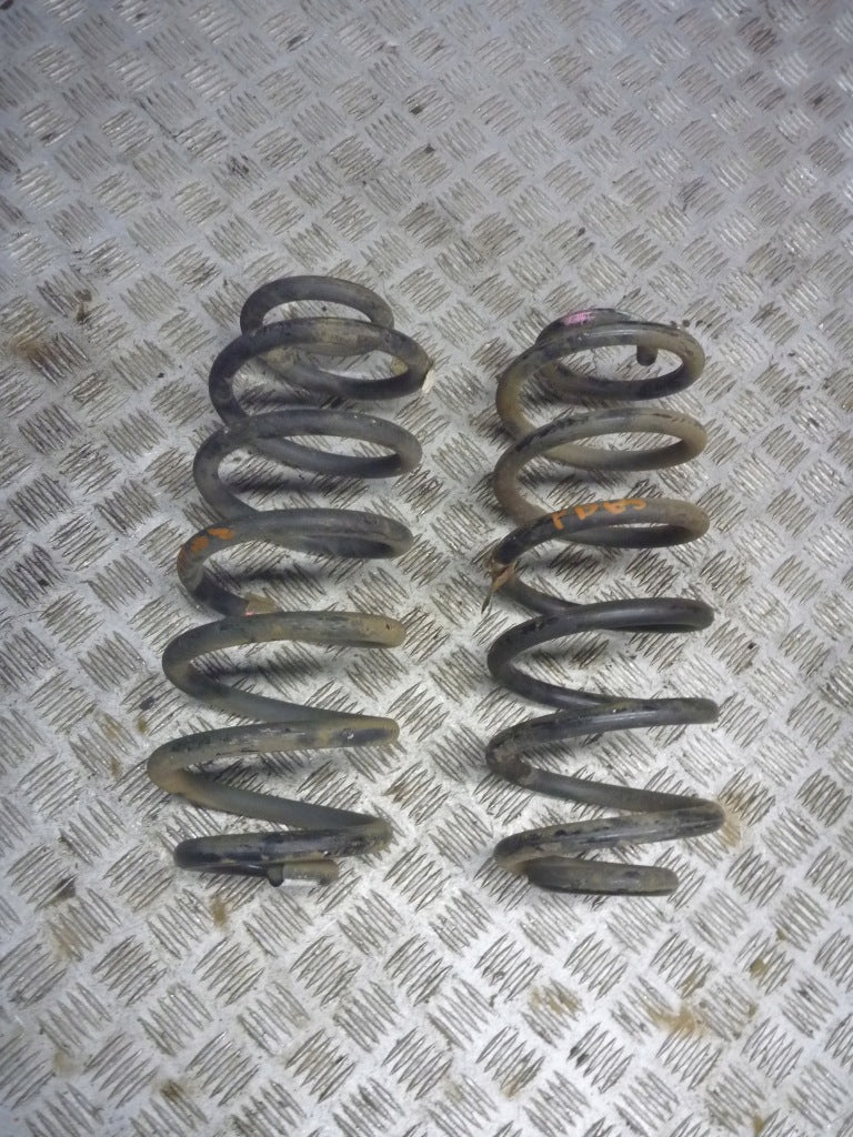 Rear Coil Spring Escalade Suburban Yukon Tahoe 2015-