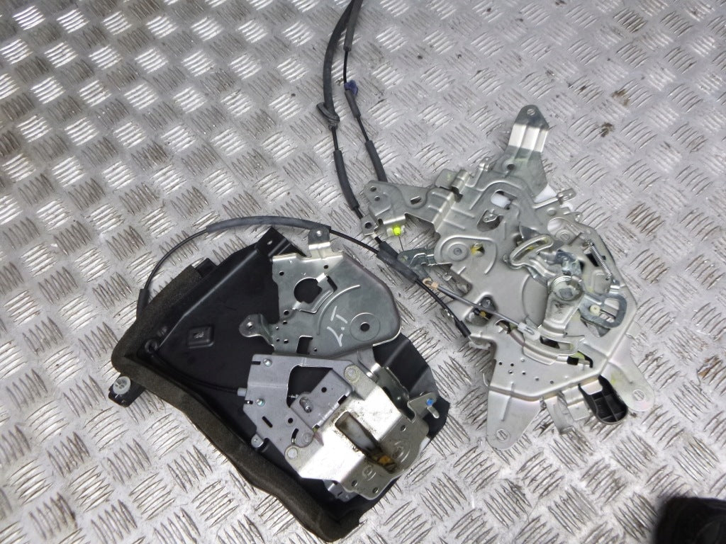 Zamek Mechanizm Drzwi Lewy Tył Honda Odyssey 2012