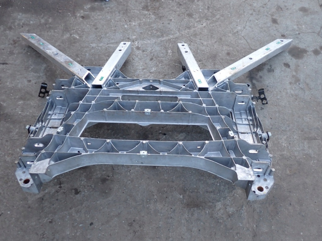 Front Sled Front Suspension Beam Front Chevrolet Corvette C8 20-