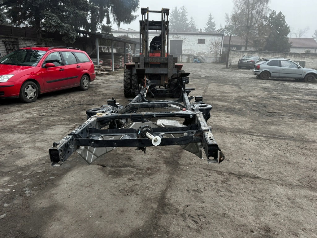 Rama Frame Dodge RAM Crew Cab V 6.4 ft Duża Paka Duża Kabina 4x4 2019-