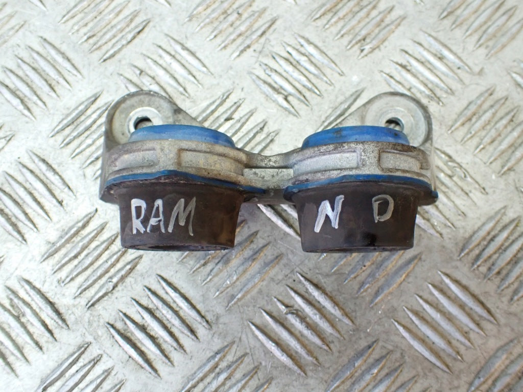 Exhaust Hanger Dodge Ram V 1500 19-