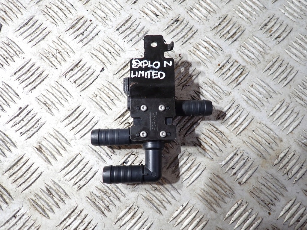 Ford Explorer 2020- Water Pump Valve