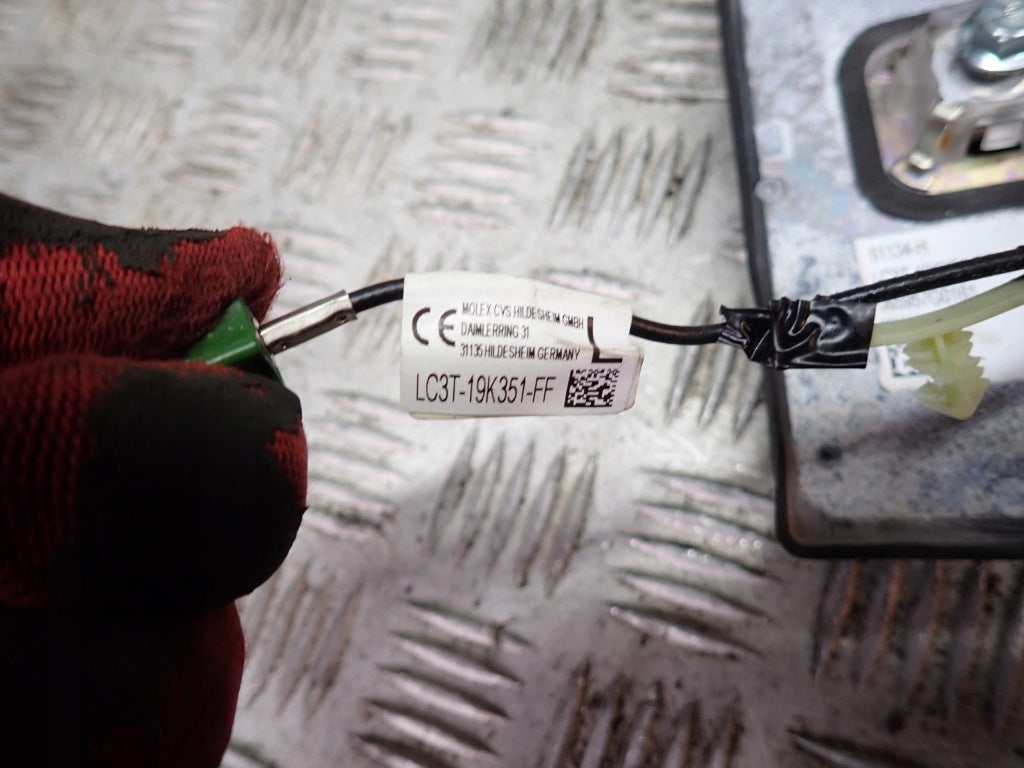 Antena GPS Rekinek Ford F150 F250 2021-