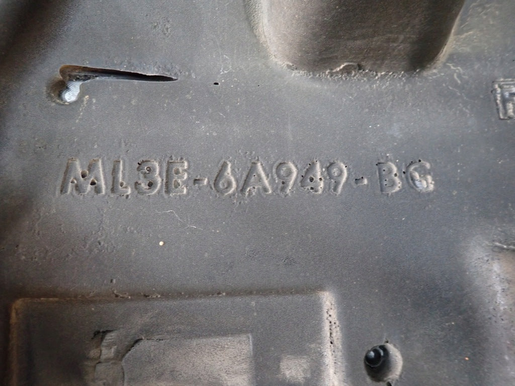 Top Engine Cover Ford F150 3.5 Powerboost Hybrid 2021-