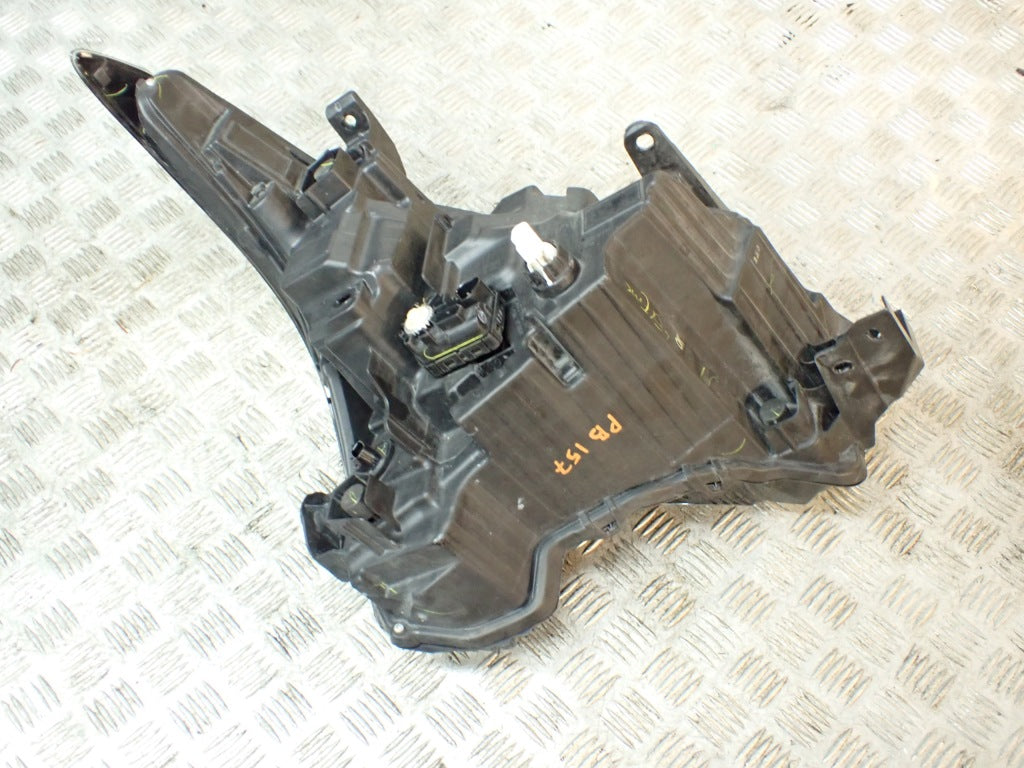Lampa Lewa Przednia Reflektor Przód Przedni LED Toyota Tundra Sequoia 22-