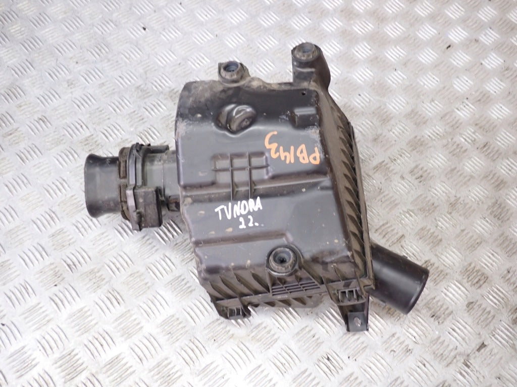 Obudowa Filtra Powietrza Prawa Toyota Tundra 3.4 2022-