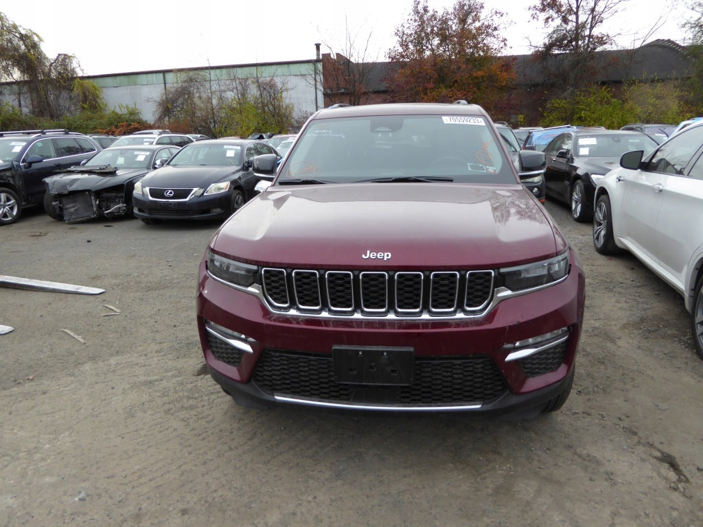 Plastik Zabudowa Wanna Bagażnika Osłona Koła Jeep Grand Cherokee WL 2021-