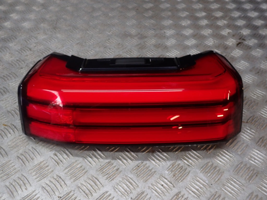 Left Rear Tail Light Lamp Left Tail LED Toyota Tundra 3.4 3.5 2022-