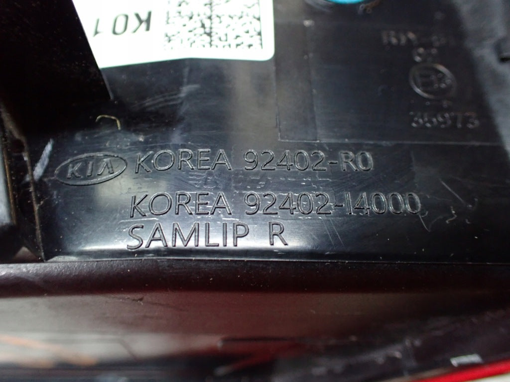 Lampa Tylna Tył Prawa Kia Carnival LX 3.5 KA4 2020-