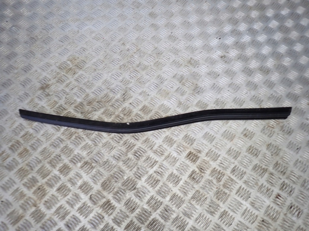 Uszczelka Szyby Drzwi Ford F150 2021-