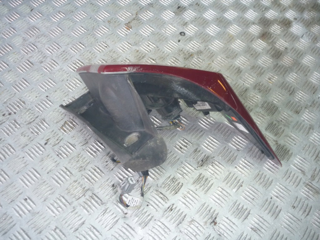 Left Rear Tail Light Ford Explorer 2016 LIFT