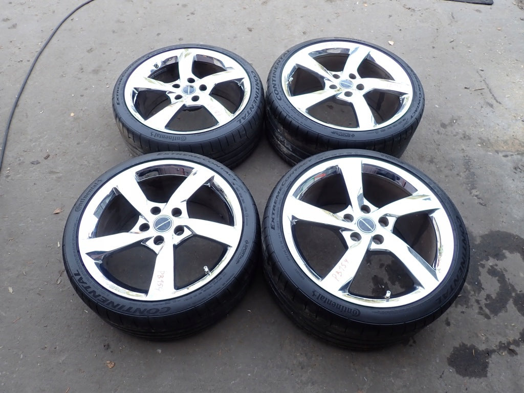 Wheels Alloy Rims 20 and 19 Tires Continental Chevrolet Corvette C7 2014-