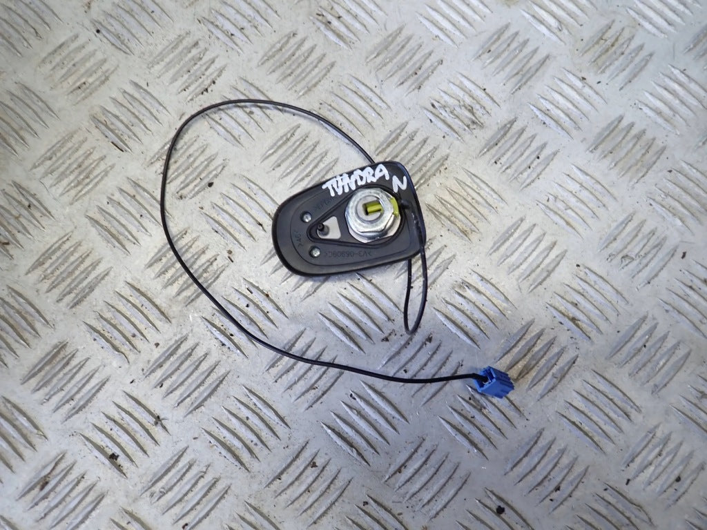 Antena GPS Toyota Tundra 2010-