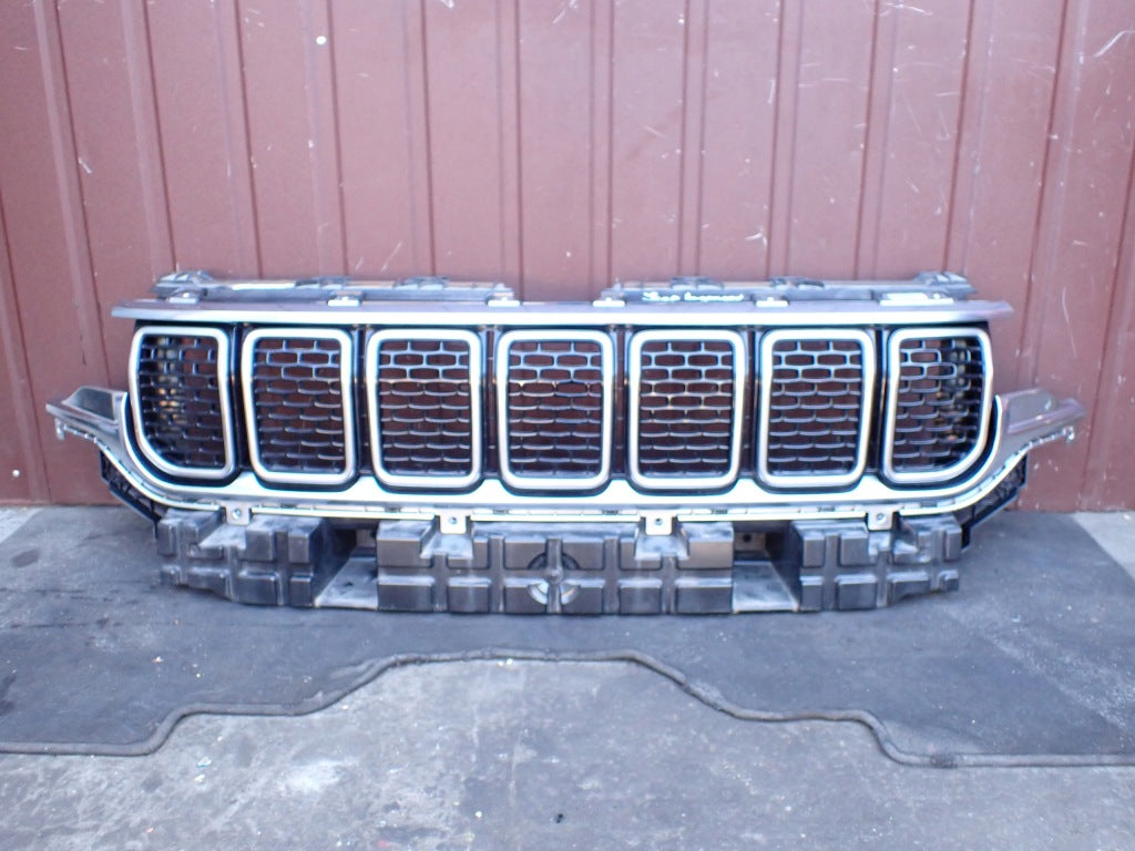 Grill Atrapa Przednia Kpl. Jeep Wagoneer Grand Wagoneer WS 2022-