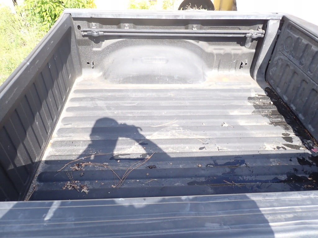 Krótka Paka Zabudowa Wersja pod Listwy 5.7FT Dodge Ram V 1500 19-