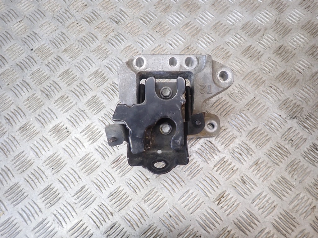 Mounting Bracket Cushion Engine Mount Transmission Toyota Sienna XL40 2021