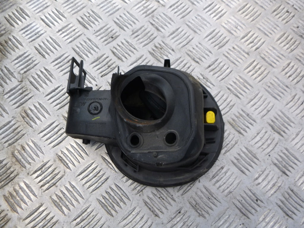 Fuel Filler Flap Cadillac SRX 3.0 Aut 4x4 2010