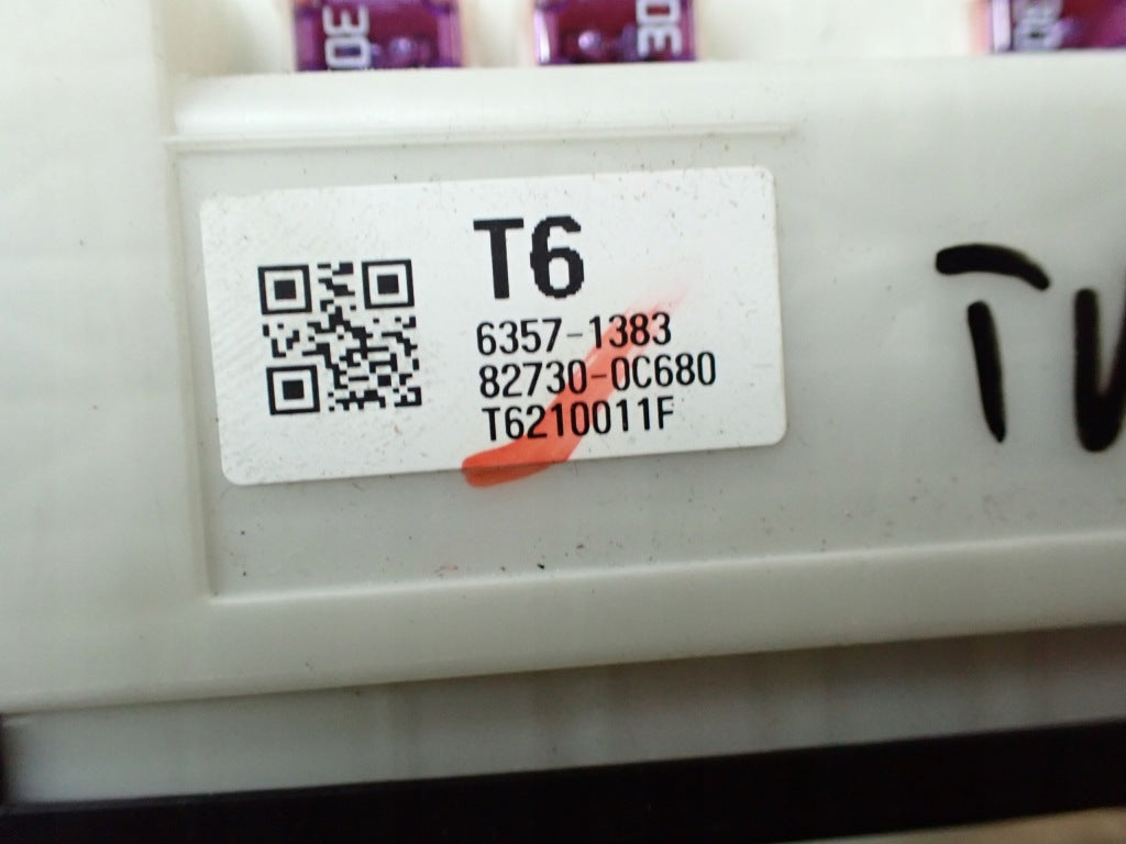 Skrzynka Bezpieczników Bezpieczniki Moduł Toyota Tundra 3.4 3.5 2022-