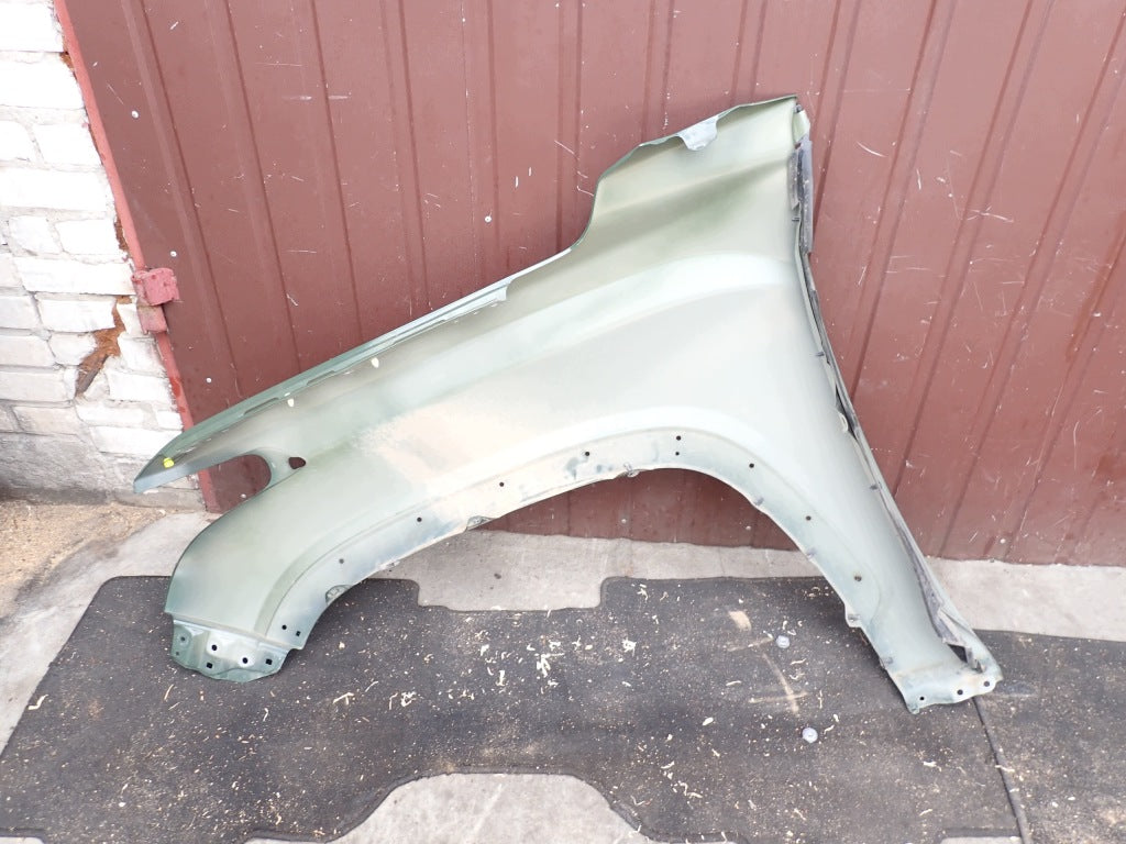 Błotnik Prawy Przedni Przód Toyota Tundra Sequoia 3.4 3.5 4x4 2022-