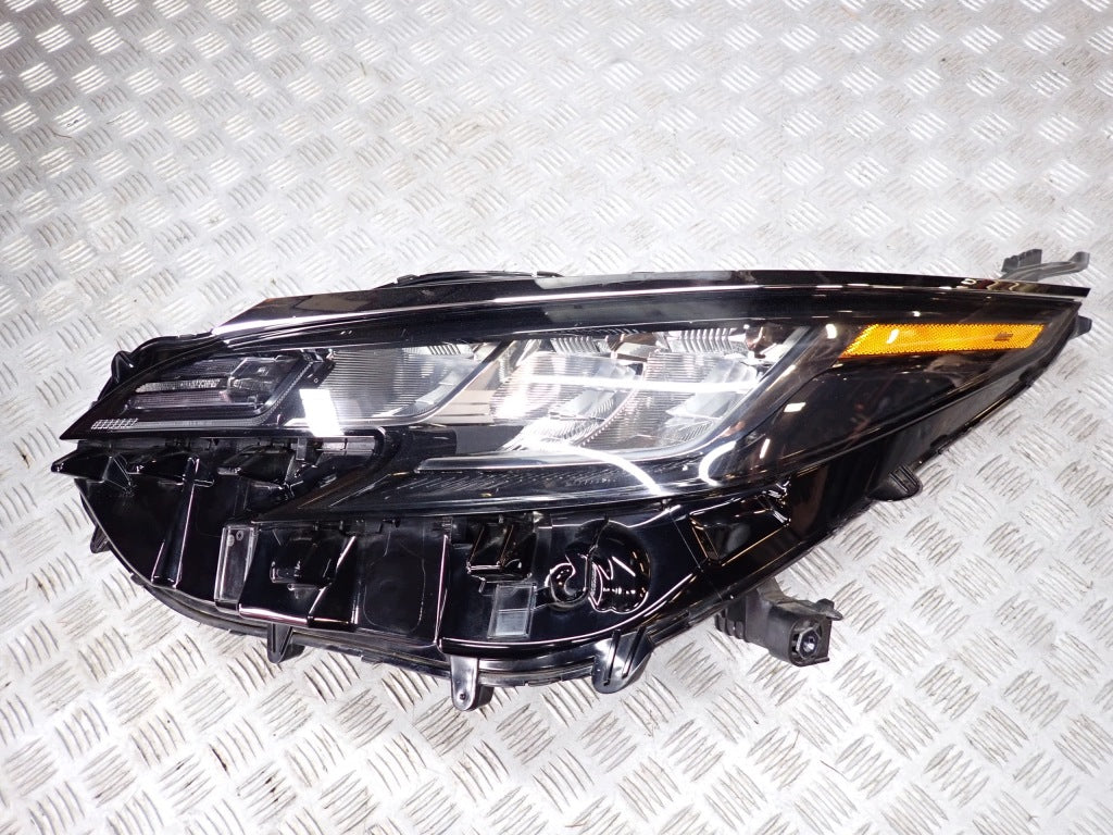 Left Front LED Lamp Set Toyota Sienna XL40 2021