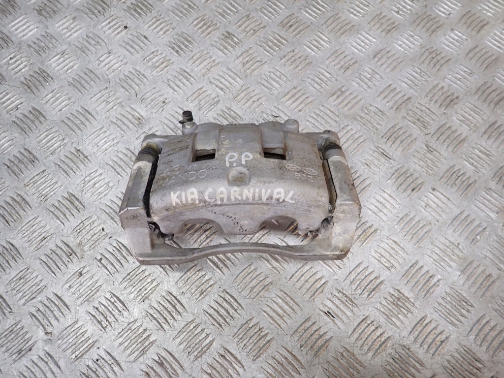 Zacisk Hamulcowy Prawy Przedni Kia Carnival LX KA4 2020-