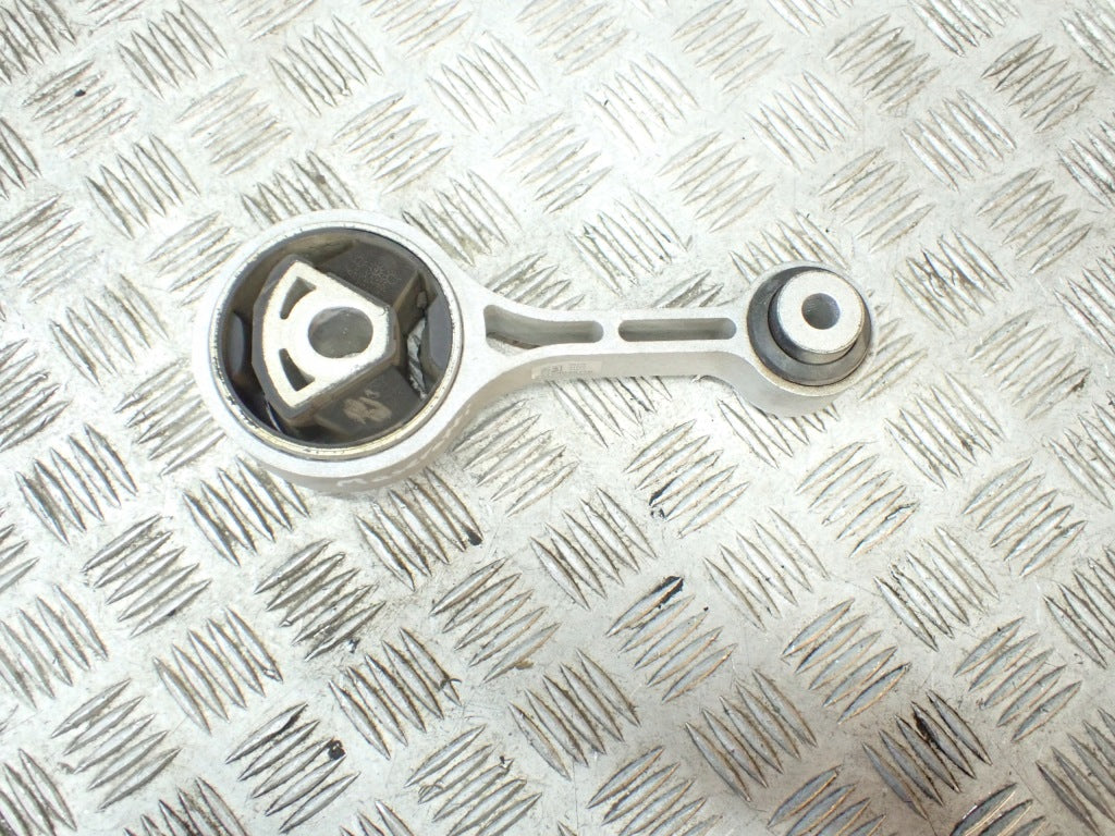 Engine Mount Maserati Quattroporte Ghibli