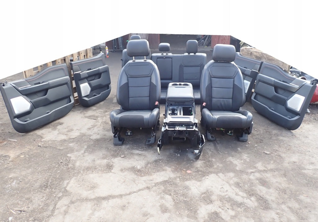 Tapicerka Kpl. Fotele Kanapa Boczki Podłokietnik Ford F150 RAPTOR 2024 LIFT