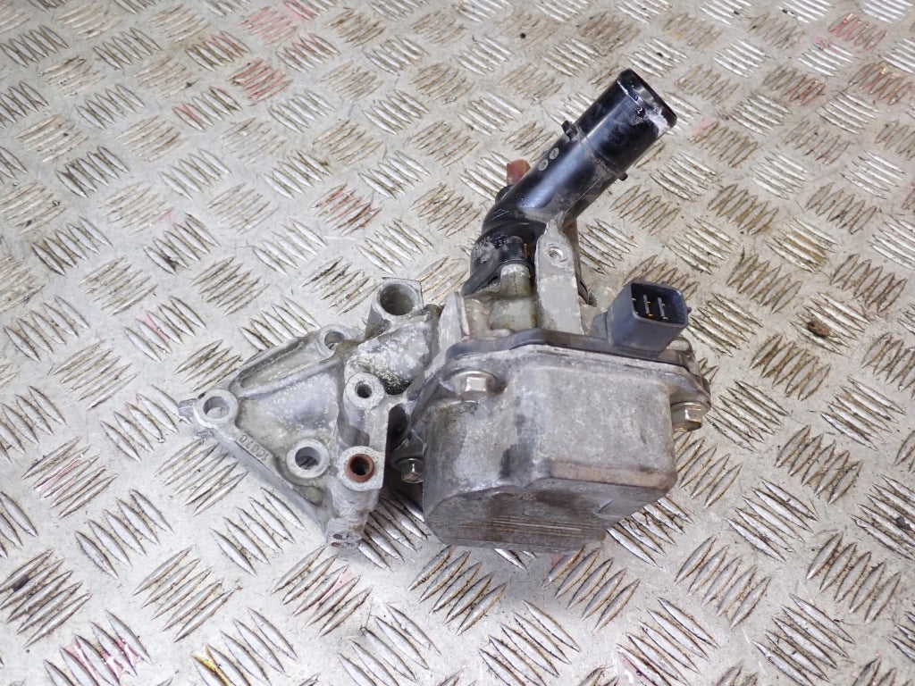 Elektryczna Pompa Wody Toyota Sienna XL40 2.5 Hybryda A25A-S83 21-