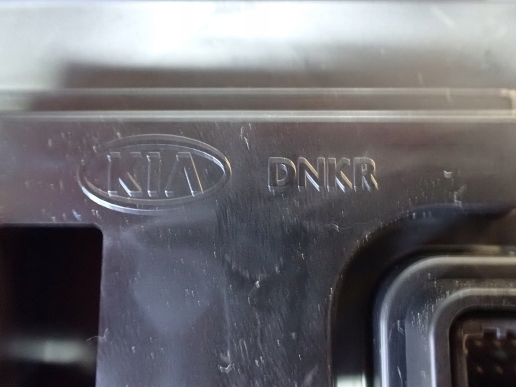 Odometer Clocks Speedometer Kia Carnival LX KA4 2020-
