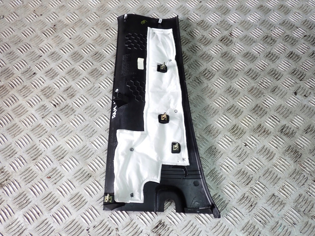 2021 Dodge RAM Crew Cab Rear A-pillar Cover