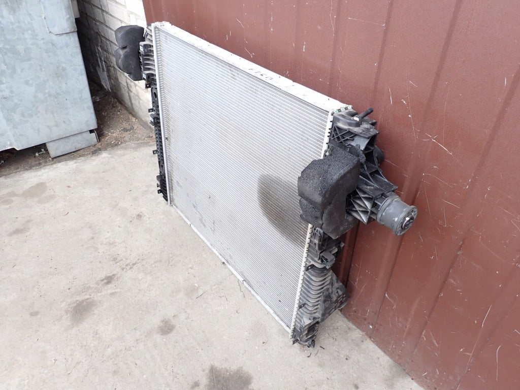 Water Cooler Ford F350 F250 6.2 4x4 2017-