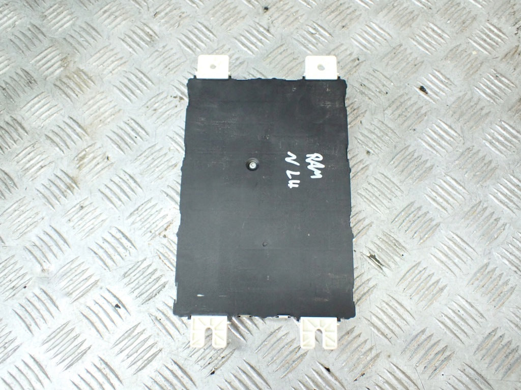 Comfort Module BCM BCU Dodge RAM 5.7 2019-