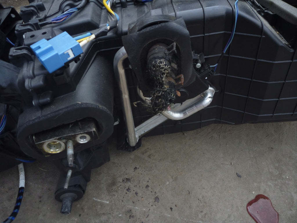 Nagrzewnica Dodge Ram Limited Lift 13-