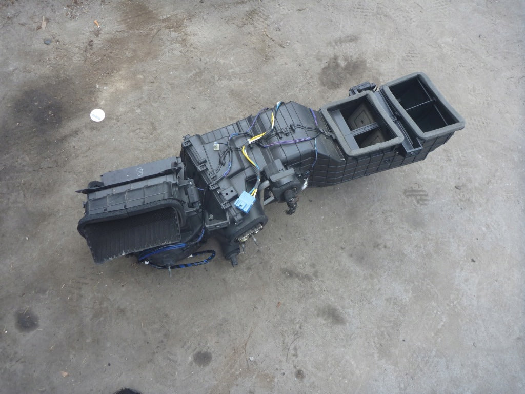 Nagrzewnica Dodge Ram Limited Lift 13-