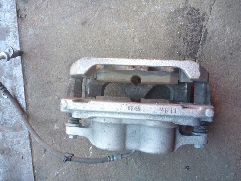 Front Caliper Dodge RAM 5.7 4x4 2021