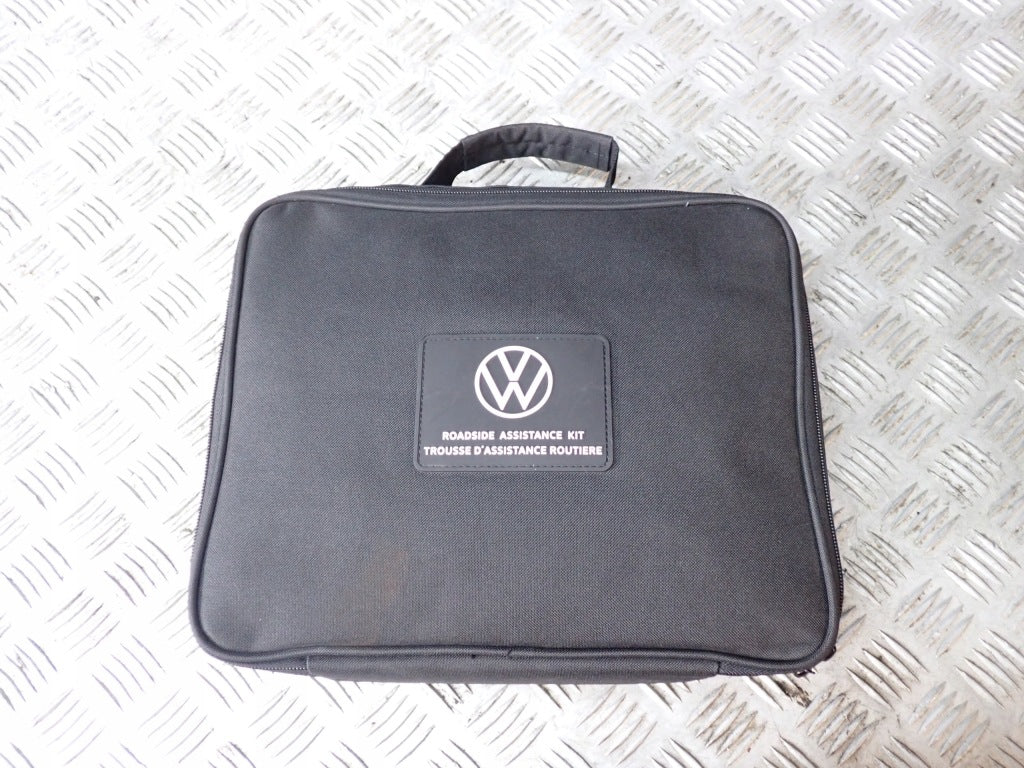 Roadside Assistance Kit Cable Set VW Atlas Cross Sport R-Line 22