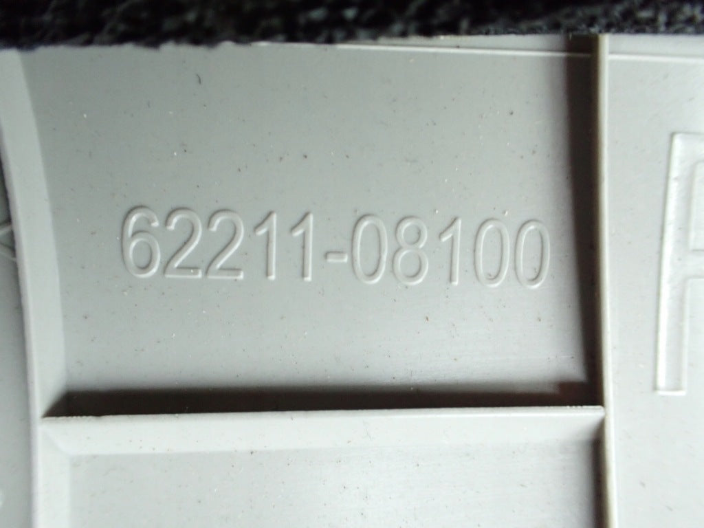 Osłona Słupka Prawa Przednia Toyota Sienna XL40 2021