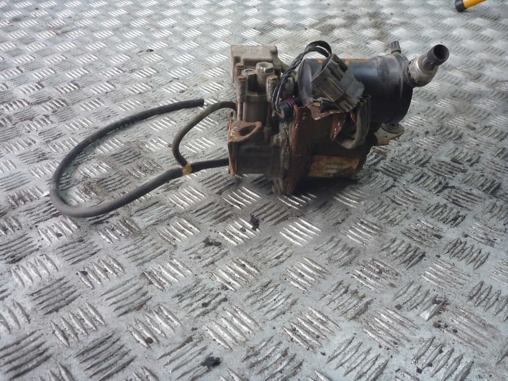 Suspension Pump Suburban Escalade Yukon Tahoe 08