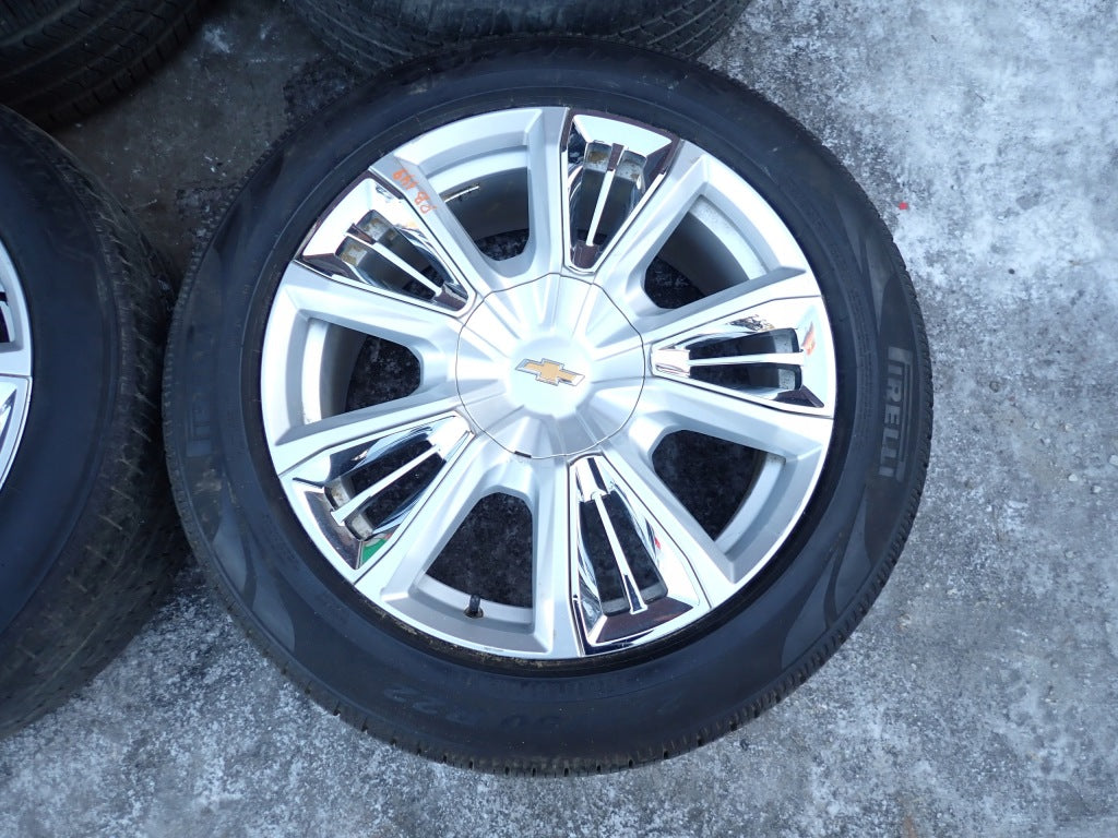Koła Felgi Alufelgi 22 Opony 275/50 R22 Chevrolet Tahoe Suburban SIlverado