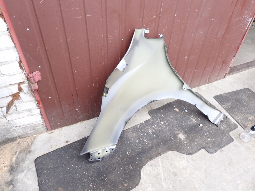 Błotnik Prawy Przedni Toyota Sienna XL40 2021