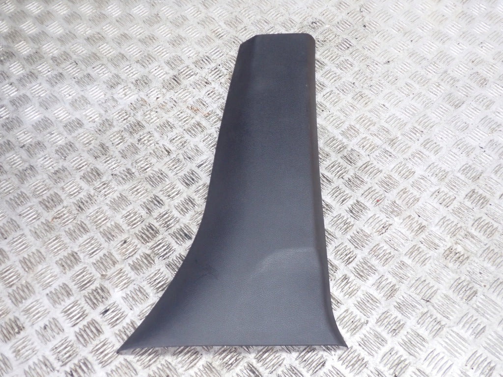 Osłona Słupka Dolna Prawa Jeep Grand Cherokee WL 2.0 2021-