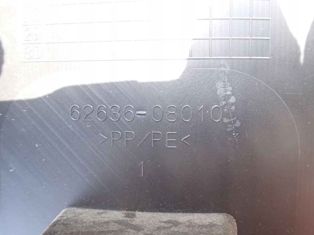 Boczek Bagażnika Lewy Schowek Na Koło Zapasowe Toyota Sienna XL40 2021