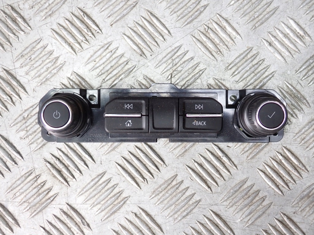 Panel Radia GMC Sierra Chevrolet Silverado 3.0D 2019-