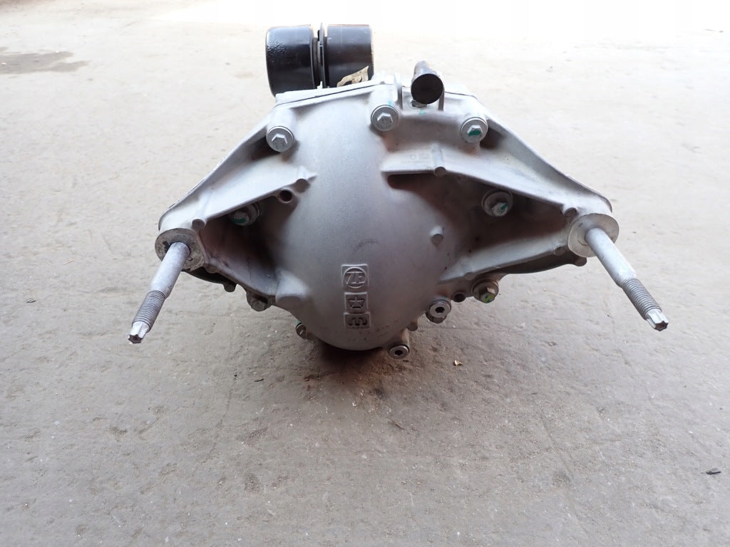 Rear Axle Differential Differential Rear 3.21 Jeep Wagoneer Grand WS 5.7 2022-