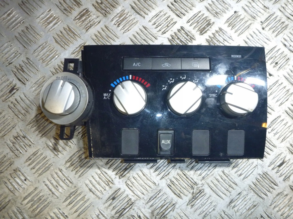 Panel Klimatyzacji Nawiewu Toyota Tundra 2007