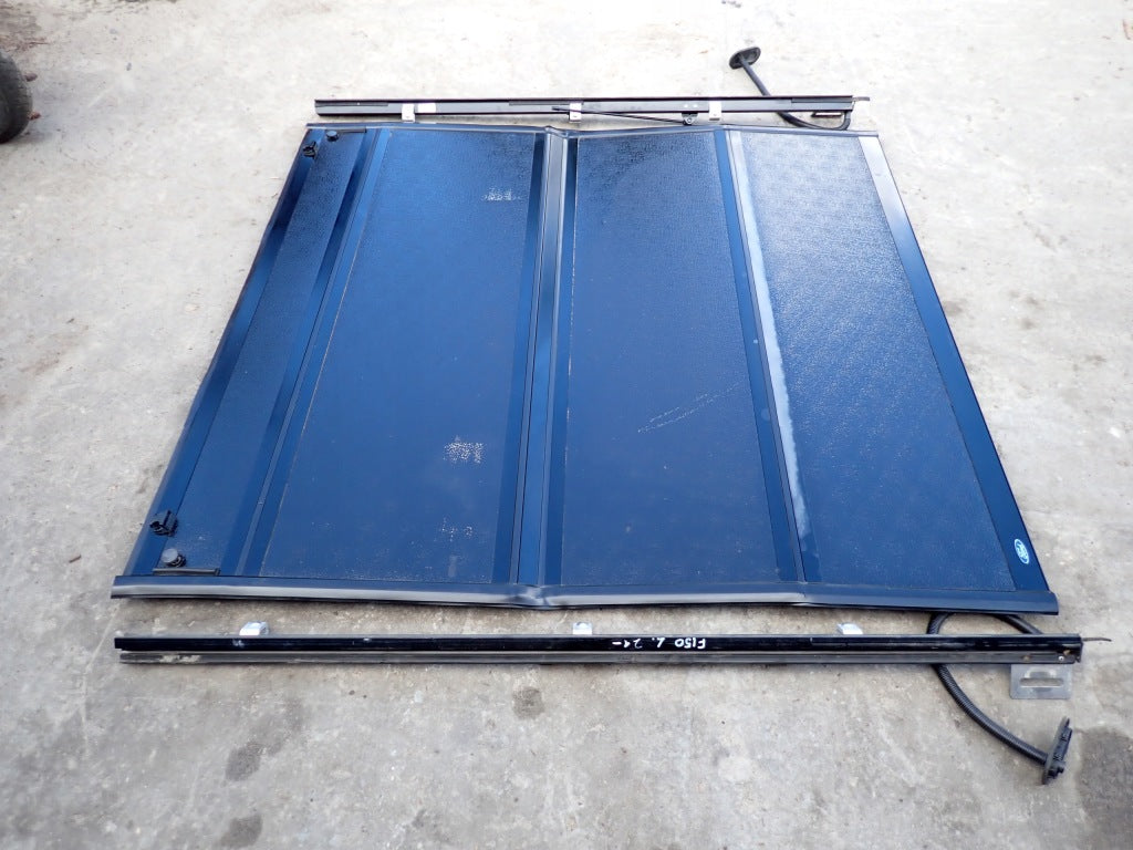 Pokrywa Roleta Osłona Aluminiowa Paki ORYG. Ford F150 Crew Cab 5.5 ft 2021