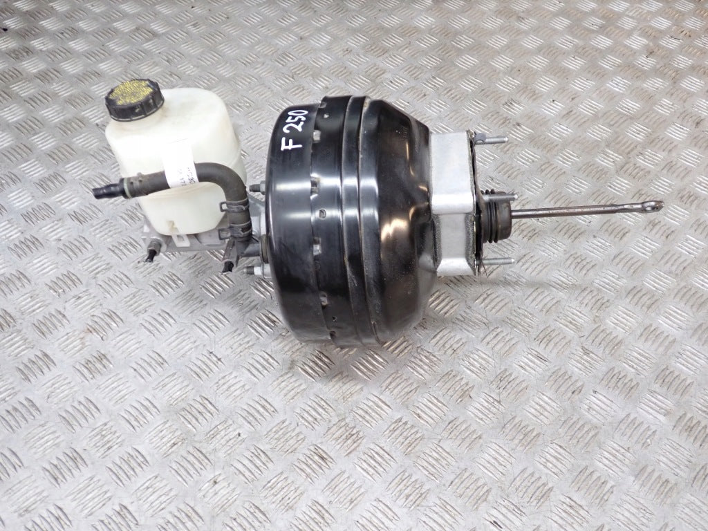 Serwo Hamulcowe Pompa Hamulcowa Ford F350 F250 6.2 4x4 Super Duty 2021