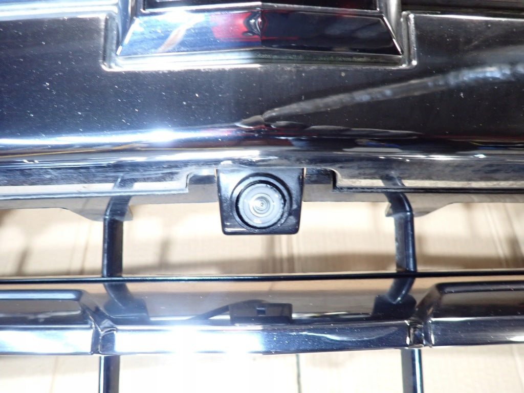 Atrapa Chłodnicy Grill Kamera Chevrolet Silverado Crew Cab 2019-